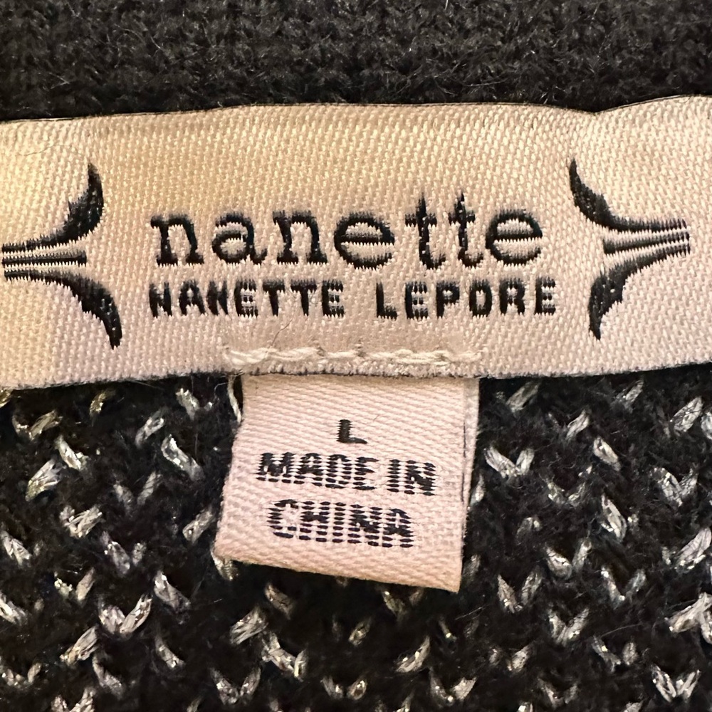 Nanette Lepore NWT Black Sweater with Silver Bow Design - Picture 6 of 9